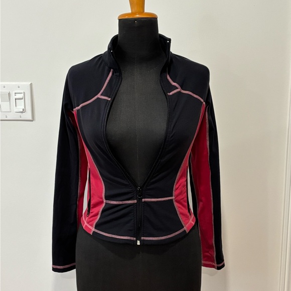 lululemon athletica Jackets & Blazers - Lululemon Women's Black and Pink Jacket